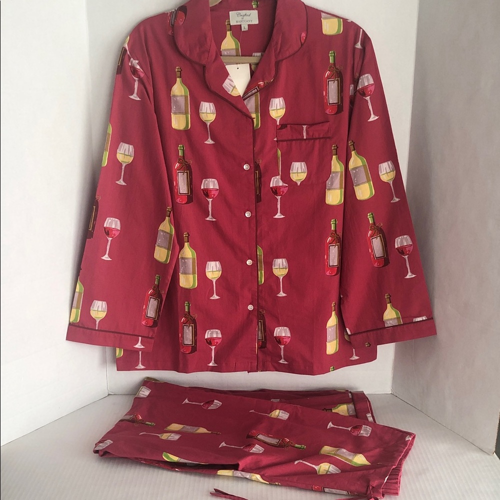 Wine Glass Novelty Print Cotton PJ Set NWT
Size L Crafted by Mahogany